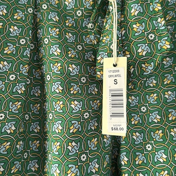 Max Studio shorts Green Floral Small NEW pockets paperbag waist sash belt - Picture 3 of 3